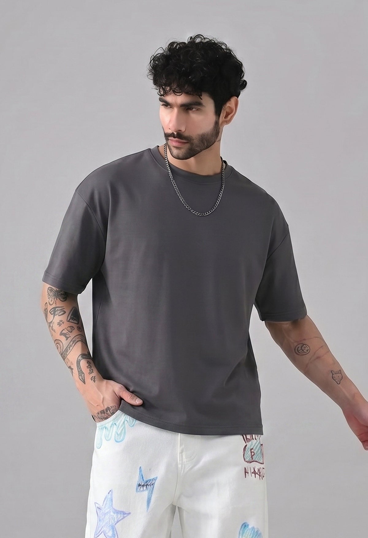 Toramoto Basic Tee- "Noir Grey"